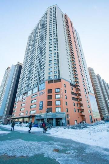 Фото номера Апартаменты с 1 спальней Апартаменты Red Apartments 2720 г. Promyshlennyy 25