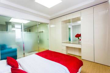 Фото Апартаменты Red Apartments 2720 г. Promyshlennyy 3